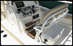 Sea Fox 248 Center Console